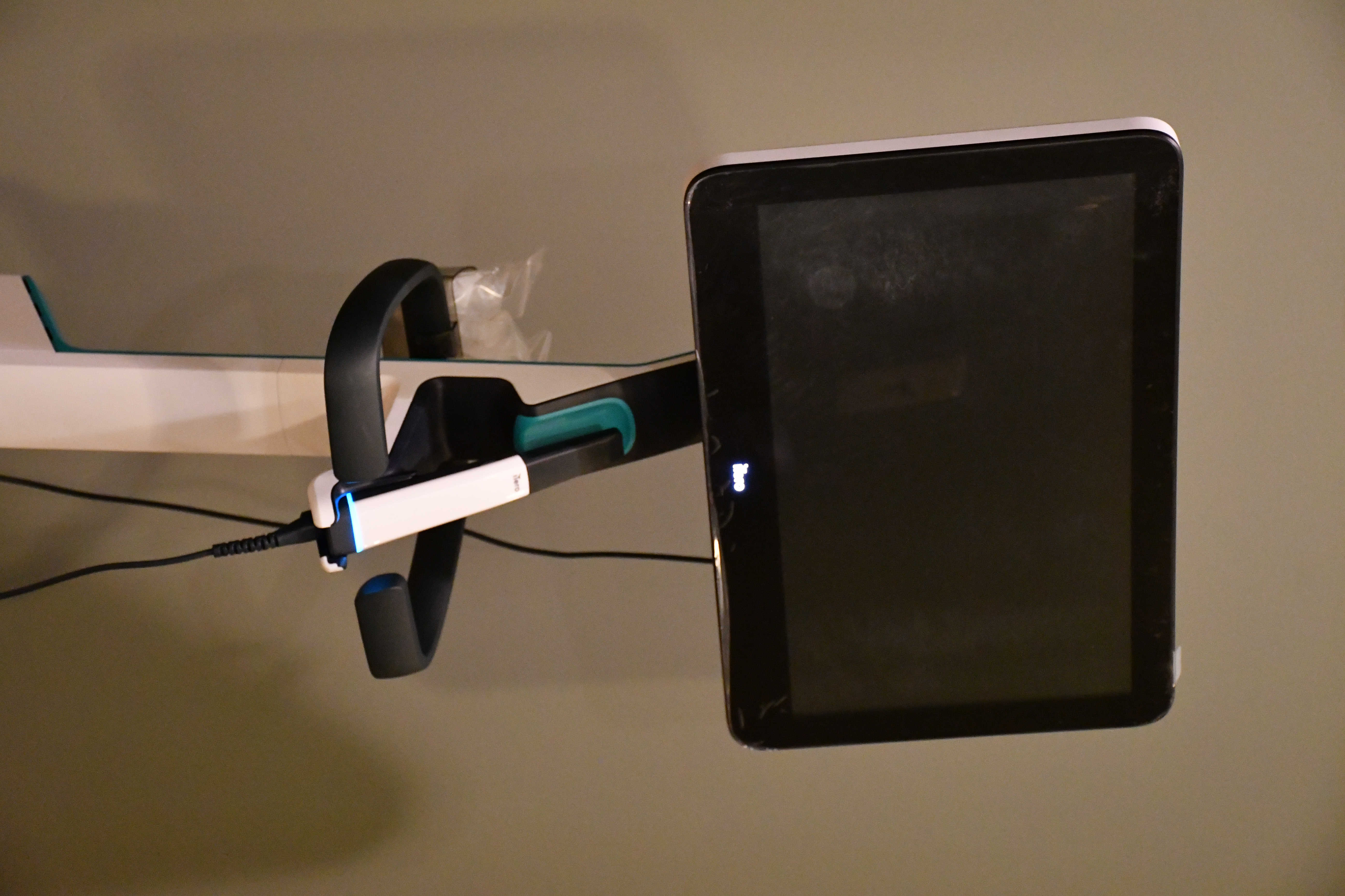 iTero 3D digital scanner used for precise dental impressions and Invisalign planning